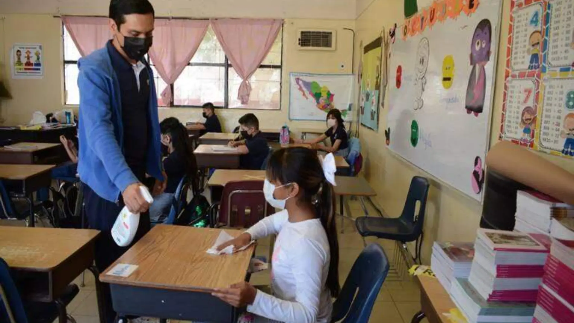 Maestros regreso a clases en pandemia